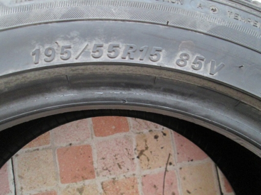 ขายยาง 195-55-15 FALKEN ZE912 ปี3515 ดอกดี (1คู่) ขายยาง 195-55-15 FALKEN ZE912 ปี3515 ดอกดี (1คู่)