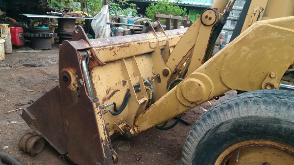 รถตัก Cat 428 เดิมๆ ตามรุ่น เพลาเดียว เอกสารเล่มทะเบียน