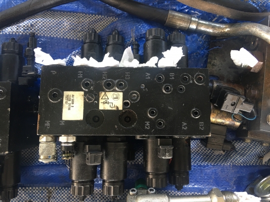 ครอนโทรนน้ำมัน(ตัวใหญ่)