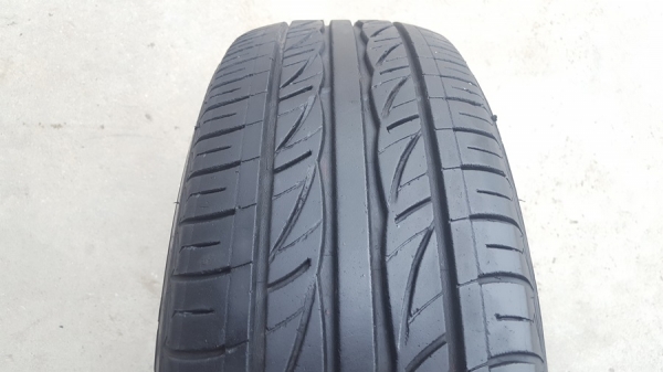 ขายยาง195/65/15 ปี 14 Firetone F01 4 เส้น ขายยาง195/65/15 ปี 14 Firetone F01 4 เส้น