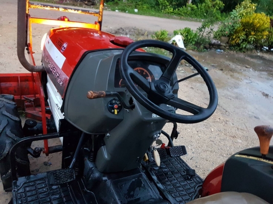 รถไถ YANMAR  EF352.     สนใจติดต่อ  081 - 6079515