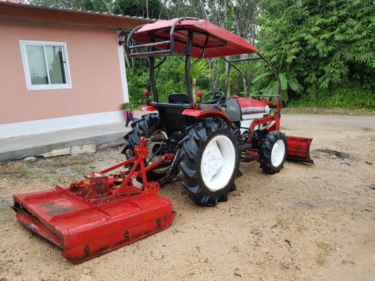 รถไถ YANMAR  EF352.     สนใจติดต่อ  081 - 6079515