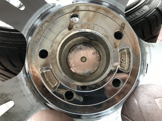 ล้อเเท้ WEDS 19หน้า9หลัง10อ๊อฟ38ทั้ง4วงเก่าญี่ปุ่นเเท้สีเดิมสภาพตามรูป