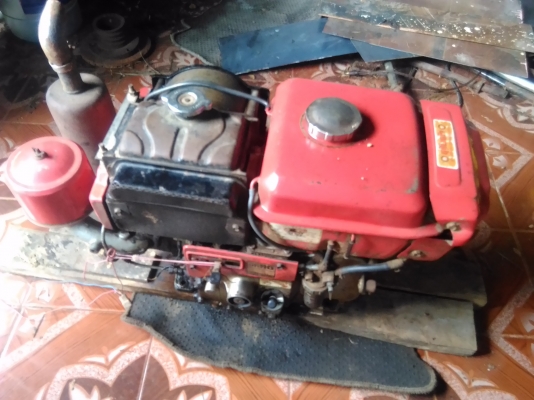 เครื่อง11แรงพร้องโครงเกียล้อเหล็ก เครื่อง11แรงพร้องโครงเกียล้อเหล็ก