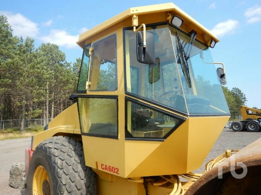 รถบด CA602D รถบด CA602D