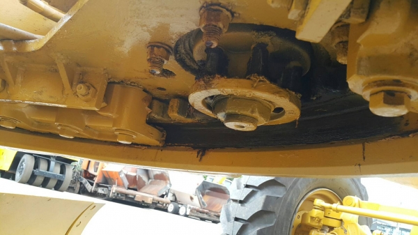 รถเกรด CAT 140G s/n 5MD03722 รถเกรด CAT 140G s/n 5MD03722