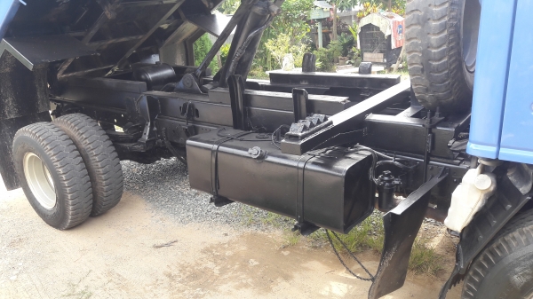 ขายNPRเครื่อง4HG1-130 โบว์ปี48 เครื่องดี คัชชีสวยสด แอร์ เพาเวอร์ สามมิตร  รถสวยเดิมๆ ทะเบียนเต็ม เล่มพร้อม