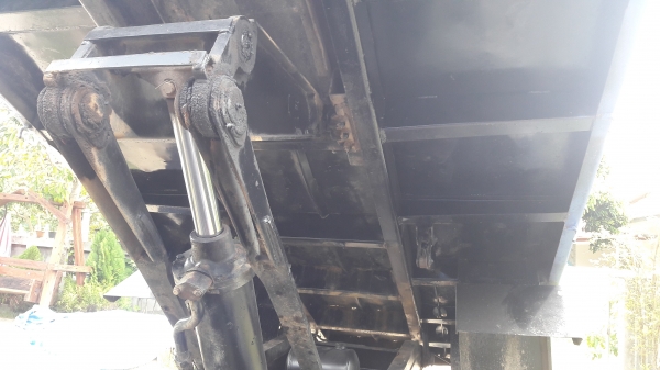 ขายNPRเครื่อง4HG1-130 โบว์ปี48 เครื่องดี คัชชีสวยสด แอร์ เพาเวอร์ สามมิตร  รถสวยเดิมๆ ทะเบียนเต็ม เล่มพร้อม