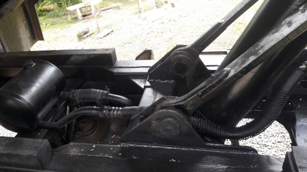 ขายNPRเครื่อง4HG1-130 โบว์ปี48 เครื่องดี คัชชีสวยสด แอร์ เพาเวอร์ สามมิตร  รถสวยเดิมๆ ทะเบียนเต็ม เล่มพร้อม