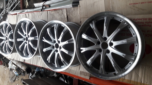 ล้อแม็ค