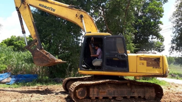 ขายด่วนแบคโฮ