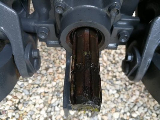 คูโบต้า L4708SP 4 WD..ดันดินหน้า. โรช้าง 182F