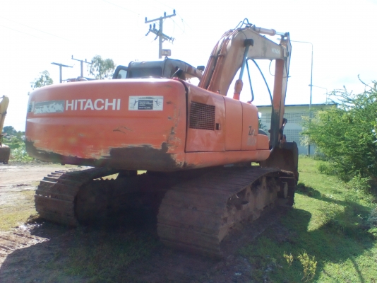 HITACHI ZX 200 รถพร้อมใช้ เครื่องดี ช่วงล่างแน่น เอกสารเล่มทะเบียนพร้อมโอน