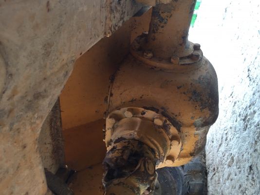 ขายรถตักล้อยางKomatsu เอวอ่อนรุ่นWA30-2 ขายรถตักล้อยางKomatsu เอวอ่อนรุ่นWA30-2