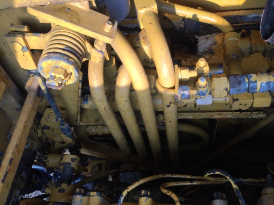 ขายรถตักล้อยางKomatsu เอวอ่อนรุ่นWA30-2 ขายรถตักล้อยางKomatsu เอวอ่อนรุ่นWA30-2