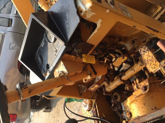 ขายรถตักล้อยางKomatsu เอวอ่อนรุ่นWA30-2