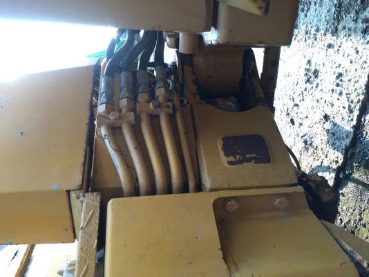 ขายรถตักล้อยางKomatsu เอวอ่อนรุ่นWA30-2 ขายรถตักล้อยางKomatsu เอวอ่อนรุ่นWA30-2