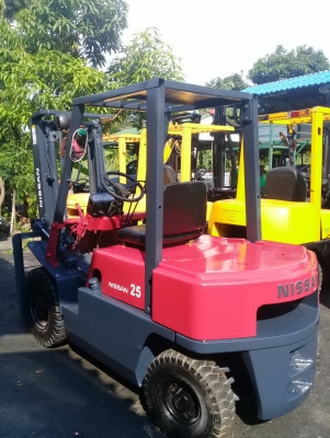 +++ ขายโฟล์คลิฟท์ NISSAN FG20 ขนาด 2 ตัน เครื่องยนต์เบนซิน แก๊ส เสา 3 เมตร เกียร์ธรรมดา งา 1,070 มม. ยางตันครับ +++ ขายโฟล์คลิฟท์ NISSAN FG20 ขนาด 2 ตัน เครื่องยนต์เบนซิน แก๊ส เสา 3 เมตร เกียร์ธรรมดา งา 1,070 มม. ยางตันครับ