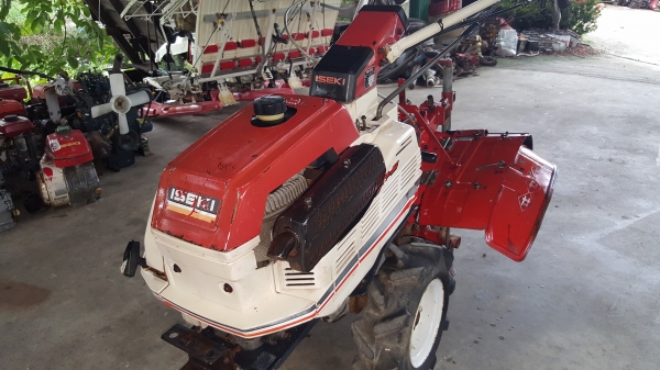 รถพรวนดิน สาดยกร่อง 5 แรง ใบตีดินสวยๆๆ รหัสสินค้า C2 - 13 พร้อมใช้งาน