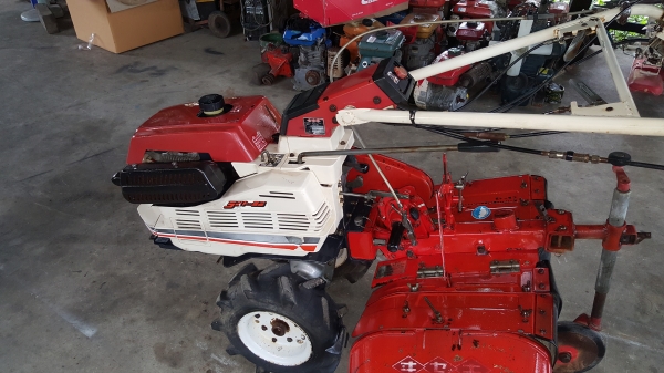 รถพรวนดิน สาดยกร่อง 5 แรง ใบตีดินสวยๆๆ รหัสสินค้า C2 - 13 พร้อมใช้งาน