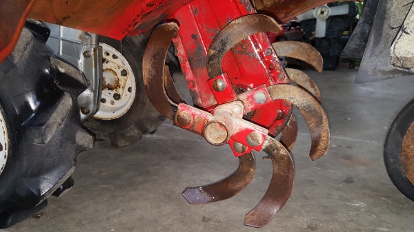 รถพรวนดิน สาดยกร่อง 5 แรง ใบตีดินสวยๆๆ รหัสสินค้า C2 - 13 พร้อมใช้งาน