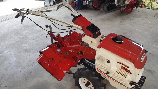 รถพรวนดิน สาดยกร่อง 5 แรง ใบตีดินสวยๆๆ รหัสสินค้า C2 - 13 พร้อมใช้งาน