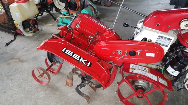 รถพรวนดิน สาด ยกร่อง หมุนแฮนได้ 5.8 แรงพร้อมใช้งาน สอบถามได้ต่อรองได้ รถพรวนดิน สาด ยกร่อง หมุนแฮนได้ 5.8 แรงพร้อมใช้งาน สอบถามได้ต่อรองได้