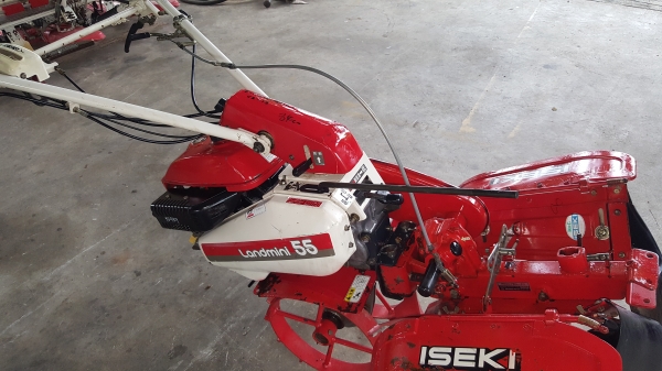 รถพรวนดิน สาด ยกร่อง หมุนแฮนได้ 5.8 แรงพร้อมใช้งาน สอบถามได้ต่อรองได้ รถพรวนดิน สาด ยกร่อง หมุนแฮนได้ 5.8 แรงพร้อมใช้งาน สอบถามได้ต่อรองได้