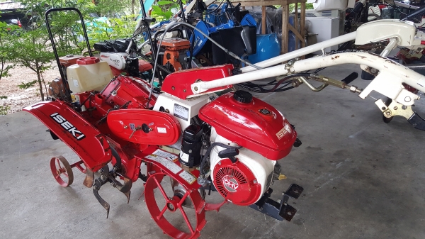 รถพรวนดิน สาด ยกร่อง หมุนแฮนได้ 5.8 แรงพร้อมใช้งาน สอบถามได้ต่อรองได้