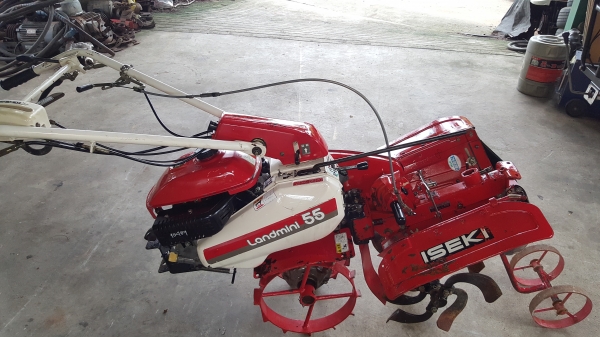 รถพรวนดิน สาด ยกร่อง หมุนแฮนได้ 5.8 แรงพร้อมใช้งาน สอบถามได้ต่อรองได้ รถพรวนดิน สาด ยกร่อง หมุนแฮนได้ 5.8 แรงพร้อมใช้งาน สอบถามได้ต่อรองได้