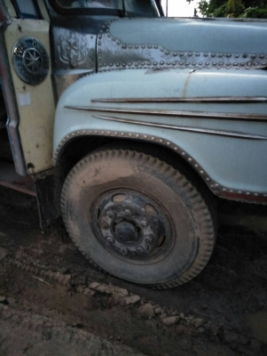 ขายสิบล้อหัวยาว