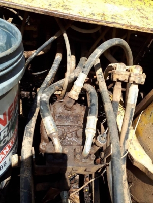 ขาย 595,000฿ KOMAT'SU.p.c200-6 เครื่องดีปั้มแรงช่วงล่างแน่น เอกสารเล่มทะเบียน รถอยู่ มุขดาหาร 090-772-3710 090-772-3708