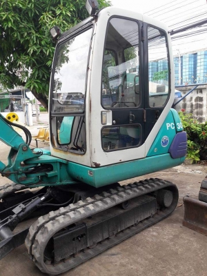 ขายKOMATSU PC30-7  เก่าญี่ปุ่นแท้  4,XXX  ชั่วโมง  เดิมๆๆ  สภาพสวย  พร้อมใช้  โทร  089-3818694  ดวงนภา
