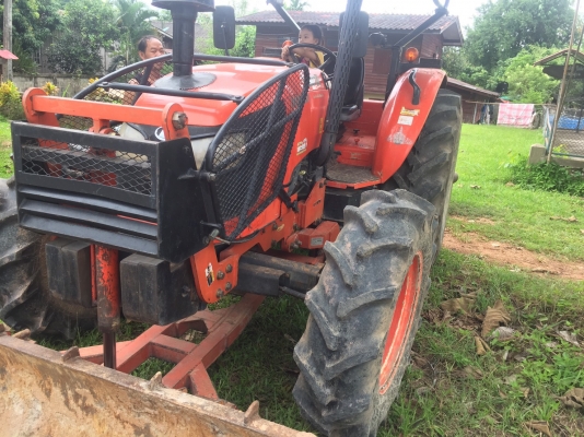 รถไถ85แรง