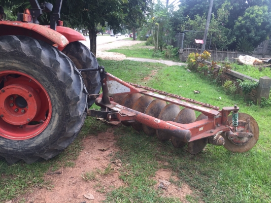 รถไถ85แรง