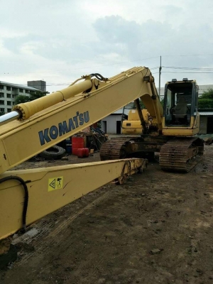 ขาย 1,350,000 บาท   KOMATSU PC. 200-7เครื่องดี บุมยาว ขาดปั้ม โช่หนา  เอกสารอินวอยร์  รถอยู่ จ.อยุธยา  090-772-3710 090-772-3708