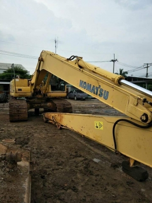 ขาย 1,350,000 บาท   KOMATSU PC. 200-7เครื่องดี บุมยาว ขาดปั้ม โช่หนา  เอกสารอินวอยร์  รถอยู่ จ.อยุธยา  090-772-3710 090-772-3708