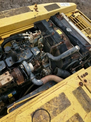 ขาย 1,350,000 บาท   KOMATSU PC. 200-7เครื่องดี บุมยาว ขาดปั้ม โช่หนา  เอกสารอินวอยร์  รถอยู่ จ.อยุธยา  090-772-3710 090-772-3708