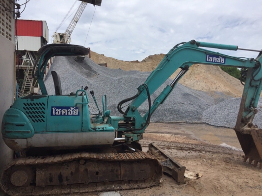 รถแบคโฮ Kobelco sk45 สภาพดีครับ เปลี่ยนเครื่องเป็น kubota รถแบคโฮ Kobelco sk45 สภาพดีครับ เปลี่ยนเครื่องเป็น kubota
