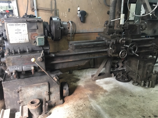 ขายเครื่องกลึง 12ฟุต 6ฟุต แท่นอัด100ตัน 350,000 ครับ
