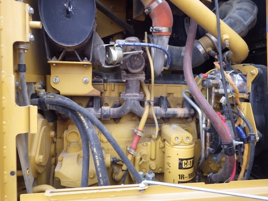 Caterpillar 160M รถเกรด สั่งนำเข้าอเมริกา โทร. 080-6565422 (หนิง)