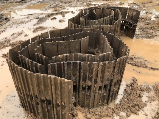 ขายโซ่พร้อมแผ่น ใส่ KOMATSU PC 200-5,6,7,8