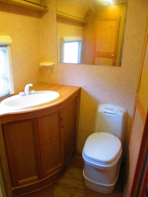 รถ CARAVAN FAIRWAY 460 TOP MODEL 2-3นอน นำเข้าจากUK