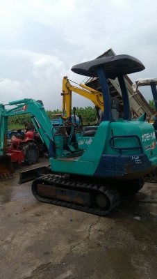 รถแบคโฮ YANMAR B25-2 รถเก่านอกพึ่งนำเข้ามา ยังไม่เคยใช้งานในไทย เทียบเท่า komatsu 25mr-8 เครื่องดี เ
