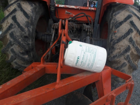 รถไถ KUBOTA M9540 ปี 53. , ( รถ ทำงาน 5,xxx ชม. ) สนใจติดต่อ 081 - 6079515 รถไถ KUBOTA M9540 ปี 53. , ( รถ ทำงาน 5,xxx ชม. ) สนใจติดต่อ 081 - 6079515