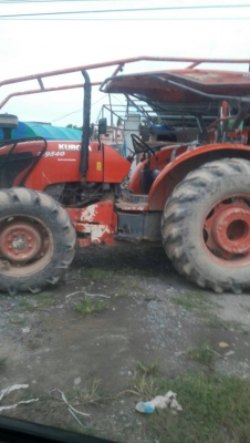 รถไถ KUBOTA  M9540   ปี 53.    ,    (  รถ ทำงาน  5,xxx  ชม. )      สนใจติดต่อ   081 - 6079515