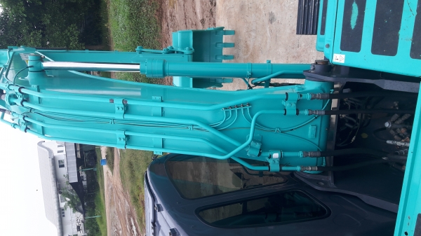ขายKOBELCO SK200-8 SUPER - X 5000 ช.ม. ขายKOBELCO SK200-8 SUPER - X 5000 ช.ม.