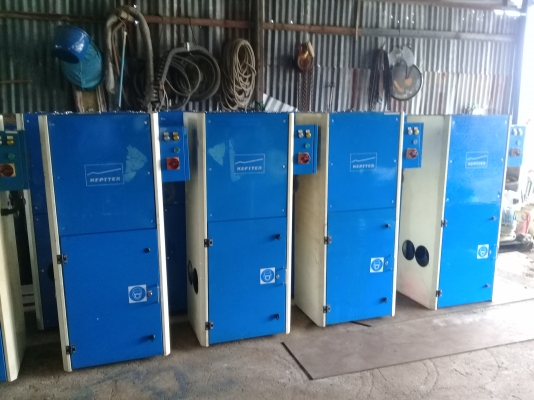 เครื่องดูดฝุ่นอุสาหกรรมแบบใส้กรองดักเก็บฝุ่นในตัว เครื่องดูดฝุ่นอุสาหกรรมแบบใส้กรองดักเก็บฝุ่นในตัว