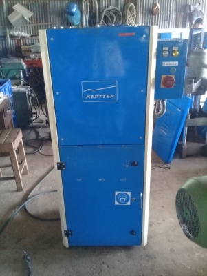 เครื่องดูดฝุ่นอุสาหกรรมแบบใส้กรองดักเก็บฝุ่นในตัว เครื่องดูดฝุ่นอุสาหกรรมแบบใส้กรองดักเก็บฝุ่นในตัว