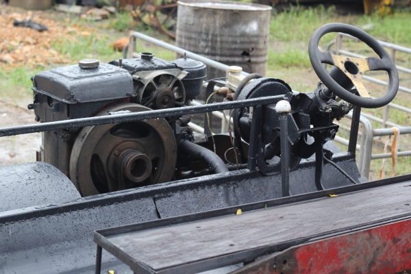 อีแต๋นกระบะไม้พื้นเรียบสวยๆ อีแต๋นกระบะไม้พื้นเรียบสวยๆ